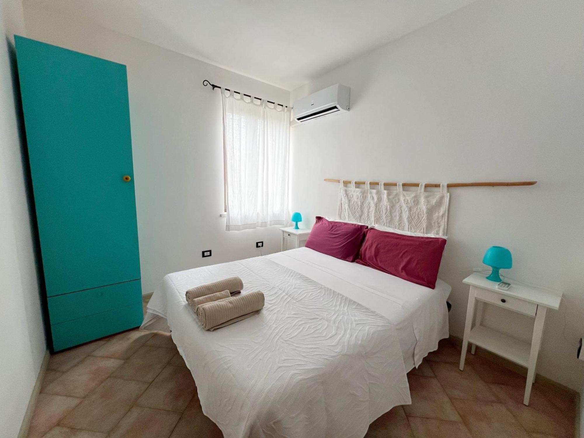 Temo River House Romantic Balcony And Peaceful Retreat In The Heart Of Bosa Zewnętrze zdjęcie